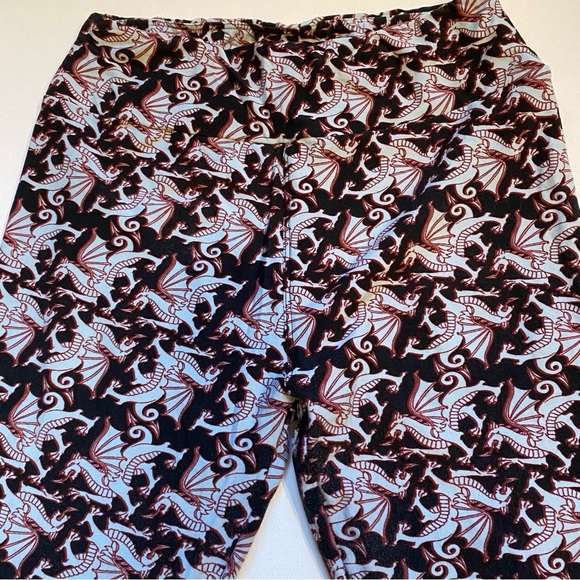 Lularoe dragon print leggings - Picture 3 of 4